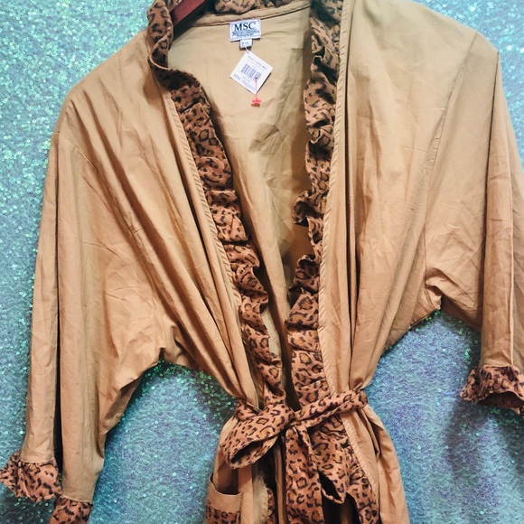 MSC Leopard Ruffle Brown Cotton Robe 🥰 - Picture 2 of 6
